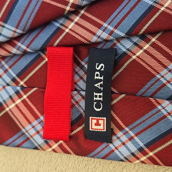 #265 Chaps Red & Blue Necktie Tie Silk - Picture 4 of 5